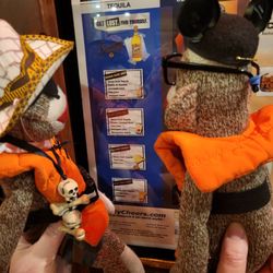 Magoo's Hideaway - Shorty and Zazzoo want a Banana Blow Shot!