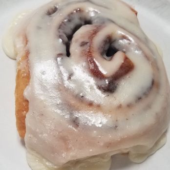 Rosie's Restaurant - Rosie's famous Cinnamon Roll - American Near Me - Tamworth, New Hampshire Rosie's Restaurant - Rosie's famous Cinnamon Roll - American Near Me - Tamworth, New Hampshire