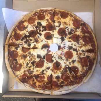MaMa Mia Pizzeria - Pizza Near Me - Benton, Arkansas MaMa Mia Pizzeria - Pizza Near Me - Benton, Arkansas