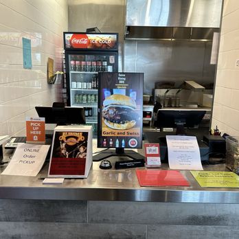 Swine Dining BBQ & Catering - Barbeque Near Me - Omaha, Nebraska Swine Dining BBQ & Catering - Barbeque Near Me - Omaha, Nebraska