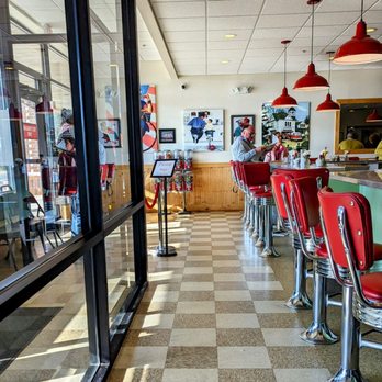 Rosie’s Home Cookin' - Walking out the exit door on our left - Breakfast & Brunch Near Me - Naperville, Illinois