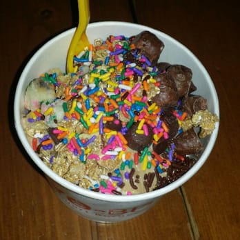 Yo-Burger - Some frozen yogurt - Burgers Near Me - Bronx, New York
