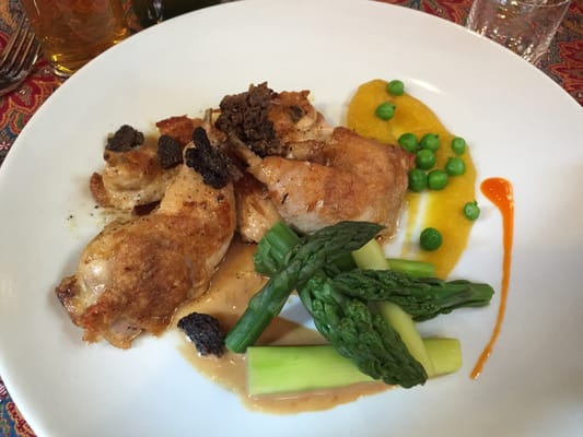 Chez Yvonne by null