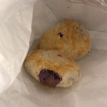 Starbread Bakery - Ube Hopia 5 for $4! - Filipino Near Me - Sacramento, California Starbread Bakery - Ube Hopia 5 for $4! - Filipino Near Me - Sacramento, California