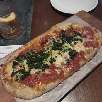 Luke's Kitchen and Bar - Tomato, Basil Flatbread - Seafood Near Me - Orlando, Florida Luke's Kitchen and Bar - Tomato, Basil Flatbread - Seafood Near Me - Orlando, Florida