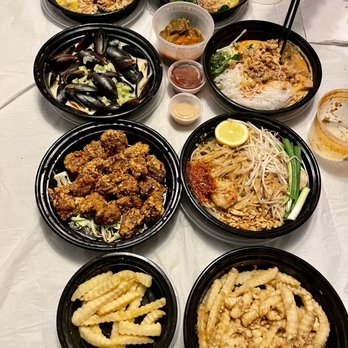 A One Kitchen & Bar - Take out in nice and food safe containers. - Bars Near Me - San Bruno, California A One Kitchen & Bar - Take out in nice and food safe containers. - Bars Near Me - San Bruno, California