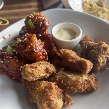 Yard House - Chicken wings - Bars Near Me - Pasadena, California Yard House - Chicken wings - Bars Near Me - Pasadena, California