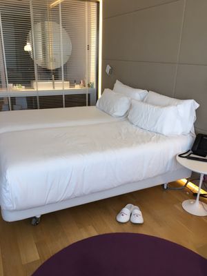 Hotel NH Collection Madrid Eurobuilding by null