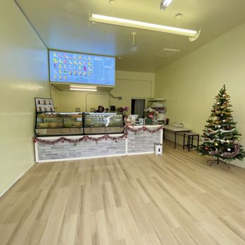 Win’s Fresh Fruit Smoothie - Interior of store - Juice Bars & Smoothies Near Me - Wahiawa, Hawaii Win’s Fresh Fruit Smoothie - Interior of store - Juice Bars & Smoothies Near Me - Wahiawa, Hawaii