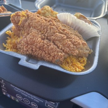 Sundays Eatery - Fried catfish - Soul Food Near Me - Miami Gardens, Florida Sundays Eatery - Fried catfish - Soul Food Near Me - Miami Gardens, Florida