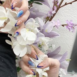 Chez Belle Salon - The best nails ever!!