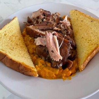 SmokeRidge BBQ - Chicken Bowl with Cheesy Scalloped Corn - Food Trucks Near Me - Veradale, Washington SmokeRidge BBQ - Chicken Bowl with Cheesy Scalloped Corn - Food Trucks Near Me - Veradale, Washington