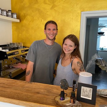 Holistic Café - The owners - Cafes Near Me - Speyer, RP Holistic Café - The owners - Cafes Near Me - Speyer, RP