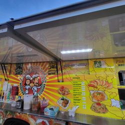 Los Chiflados Food Truck - Side of the truck