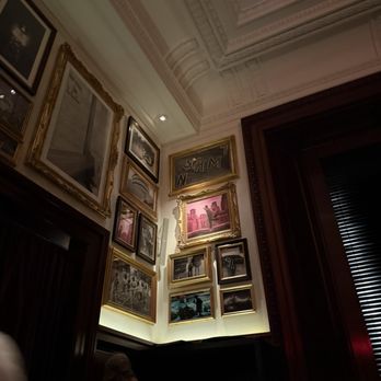 The Clocktower - Decor in the dining room - British Near Me - New York, New York