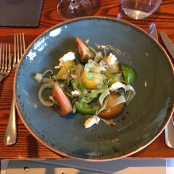 The Five Arrows - The Five Arrows Heirloom Tomato Salad - Hotels Near Me - Waddesdon, BKM