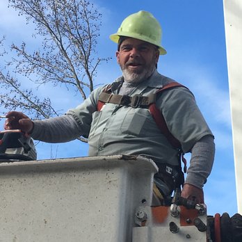 Treescape Tree Experts - Foreman Dave! - Landscaping Near Me - Charlotte, North Carolina Treescape Tree Experts - Foreman Dave! - Landscaping Near Me - Charlotte, North Carolina