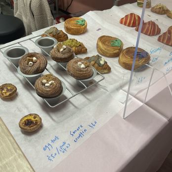 Toimoi Bakery - Bakeries Near Me - Chantilly, Virginia