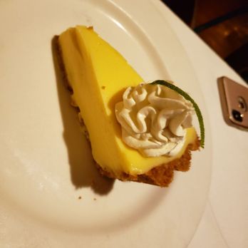Shaw's Crab House - Key Lime Pie - Seafood Near Me - Chicago, Illinois Shaw's Crab House - Key Lime Pie - Seafood Near Me - Chicago, Illinois