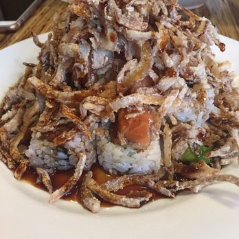 Blue Fish - The Anoush roll. Love the zesty mustard dressing! - Sushi Bars Near Me - Montrose, California Blue Fish - The Anoush roll. Love the zesty mustard dressing! - Sushi Bars Near Me - Montrose, California