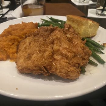 Bourbons - Buttermilk fried chicken - Southern Near Me - Brighton, Michigan