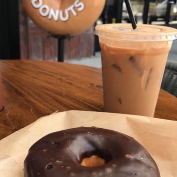 Do-Rite Donuts & Chicken - Donuts Near Me - Chicago, Illinois Do-Rite Donuts & Chicken - Donuts Near Me - Chicago, Illinois