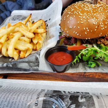 Burchak Pide - Turkish Near Me - Brooklyn, New York