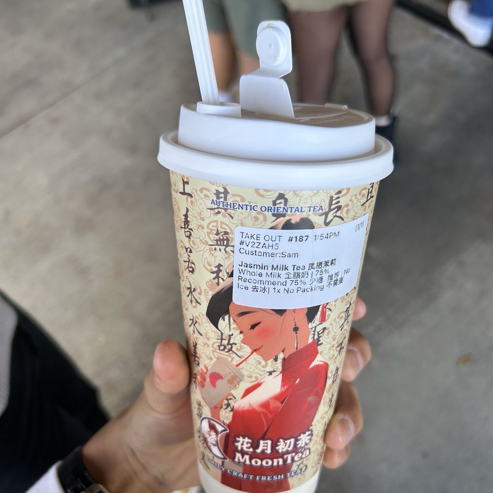 MoonTea - Jasmine milk tea - Coffee & Tea Near Me - Sunnyvale, California