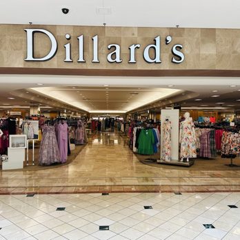 Dillard's - Storefront. - Department Stores Near Me - Wellington, Florida