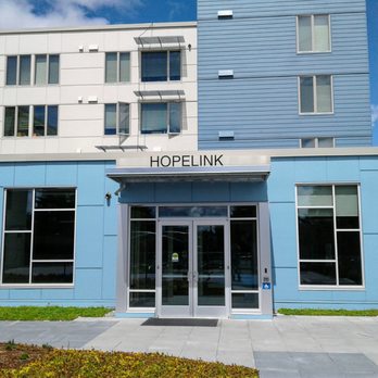 Hopelink - Hopelink Shoreline front entrance - Food Banks Near Me - Shoreline, Washington Hopelink - Hopelink Shoreline front entrance - Food Banks Near Me - Shoreline, Washington