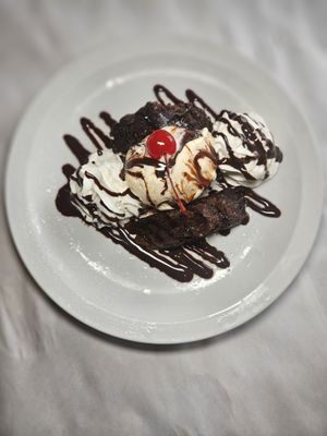 MJ's at Buttonwood Manor by null