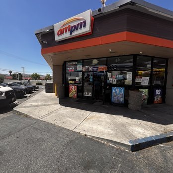 ampm - Convenience Stores Near Me - San Jacinto, California