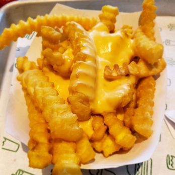 Shake Shack Pinecrest - Cheesy Fries - Burgers Near Me - Orange Village, Ohio Shake Shack Pinecrest - Cheesy Fries - Burgers Near Me - Orange Village, Ohio