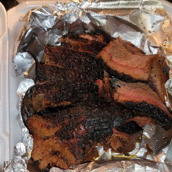 Mighty Oak BBQ - Brisket was tender but tasted over cooked. - Food Trucks Near Me - New Braunfels, Texas