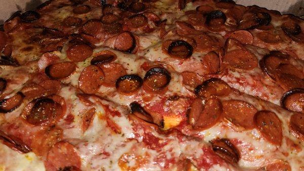 Bocce Club Pizza by null