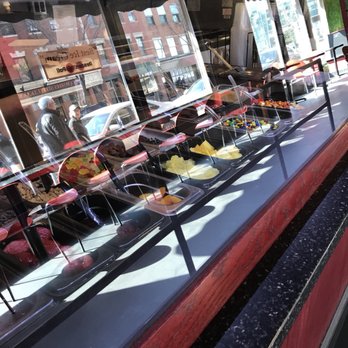 J P Licks - Charles Street - Ice Cream & Frozen Yogurt Near Me - Boston, Massachusetts