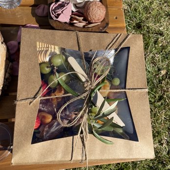 Preferred Sonoma Caterers - Charcuterie to go - Party & Event Planning Near Me - Petaluma, California Preferred Sonoma Caterers - Charcuterie to go - Party & Event Planning Near Me - Petaluma, California