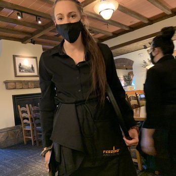 Olive Garden Italian Restaurant - Becky the server - Italian Near Me - Phoenix, Arizona Olive Garden Italian Restaurant - Becky the server - Italian Near Me - Phoenix, Arizona