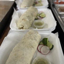 Antojitos la Lupita - Burros de azada,pastor,chorizo,pollo y campechano