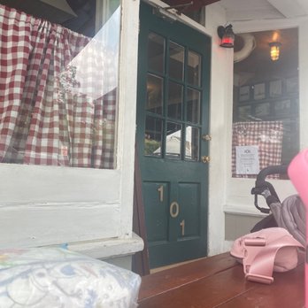 Brendan's 101 - Entrance - Caterers Near Me - Rowayton, Connecticut