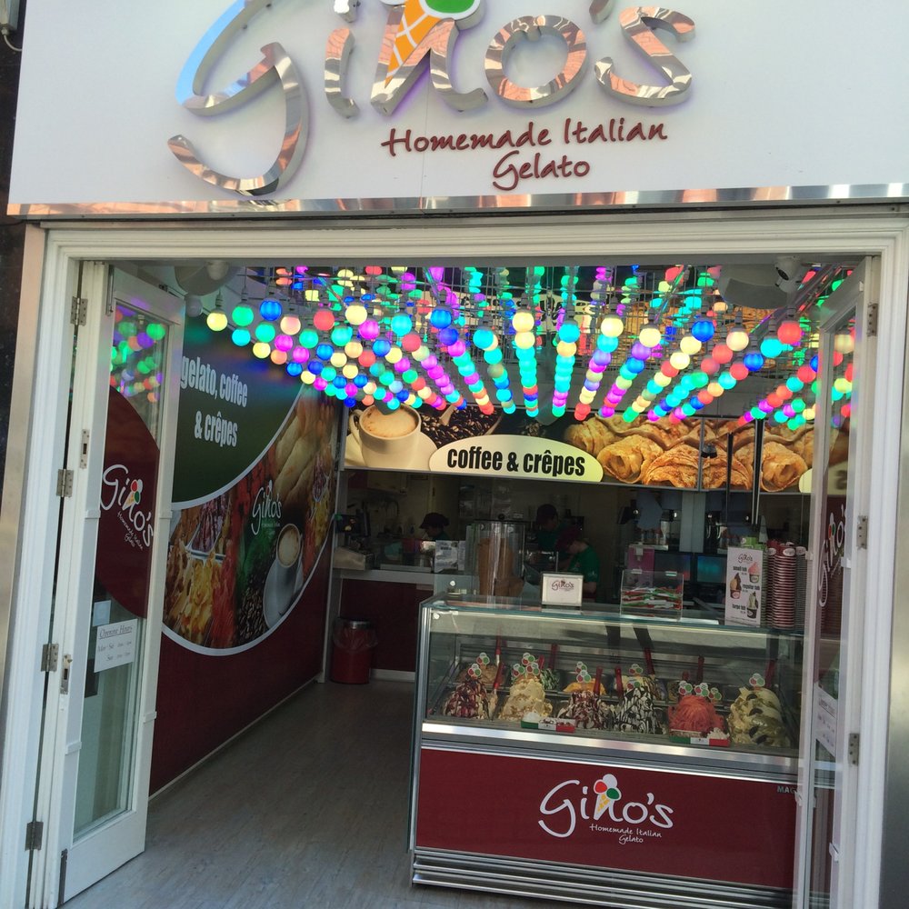 perfect location just right on Grafton Street! perfect location just right on Grafton Street!