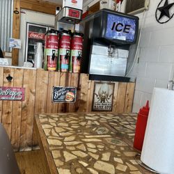 Hungry Dog Diner - Cool signs on counter