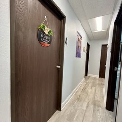 Balance AcuMed Clinic - Clinic lobby