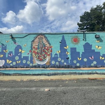 Tacos El Nevado - Outside Mural celebrating Immigrants and all that welcome them! - Mexican Near Me - Charlotte, North Carolina Tacos El Nevado - Outside Mural celebrating Immigrants and all that welcome them! - Mexican Near Me - Charlotte, North Carolina