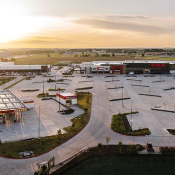 H-E-B - H-E-B Melissa drone shot - Grocery Near Me - Melissa, Texas H-E-B - H-E-B Melissa drone shot - Grocery Near Me - Melissa, Texas