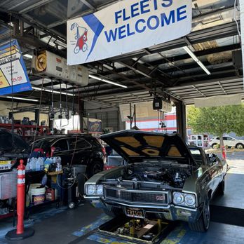 SpeeDee Oil Change & Auto Service - Getting an oil change, before I shoot up north tomorrow. - Auto Repair Near Me - Millbrae, California