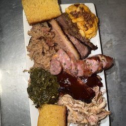 Twins BBQ - TwinsBBQCo Sampler with Brisket