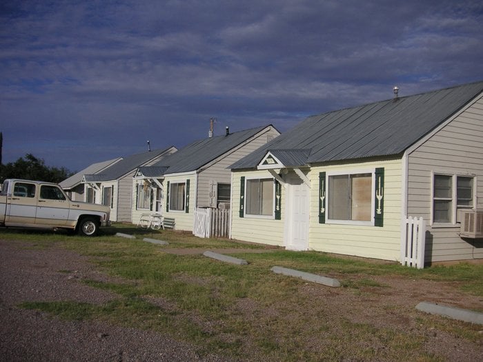 LUCKY CUSS COTTAGES Updated August 2024 245 N 2nd St, Tombstone
