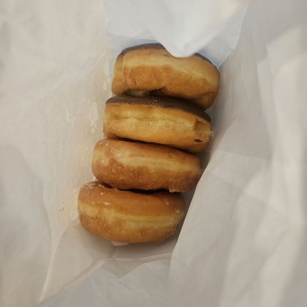 Fresh Donuts - Donuts - Donuts Near Me - Granada Hills, California Fresh Donuts - Donuts - Donuts Near Me - Granada Hills, California