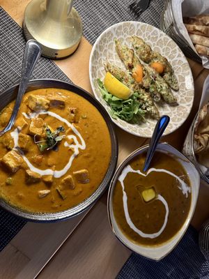 Moti Mahal Delux by null